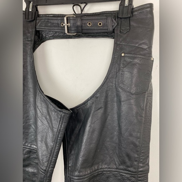 S Collection size Large Black Leather Motorcycle Riding Chaps - Picture 2 of 9